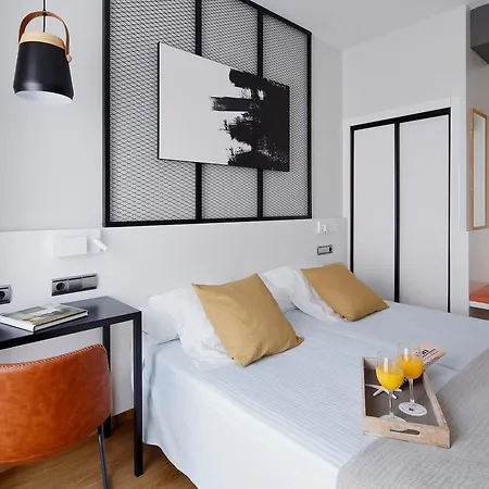 Marqués, Blue Hotel