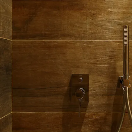 Marques, Blue 기욘