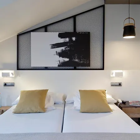 Marques, Blue 기욘