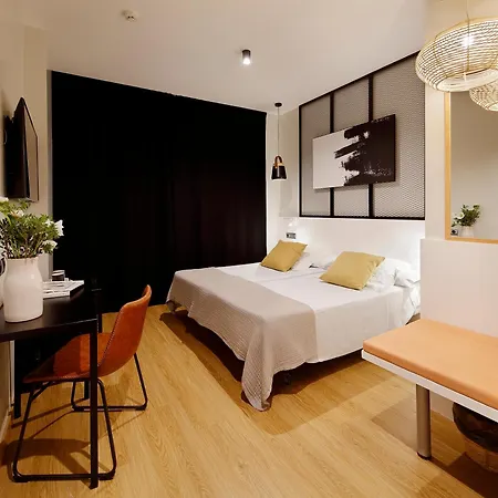 Marques, Blue خيخون