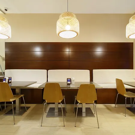 Marques, Blue فندق