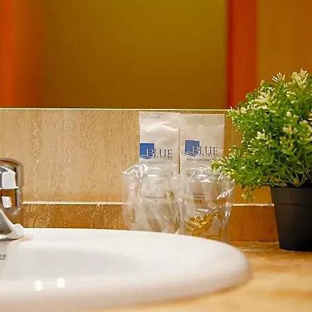 Hotel Marques, Blue 3*