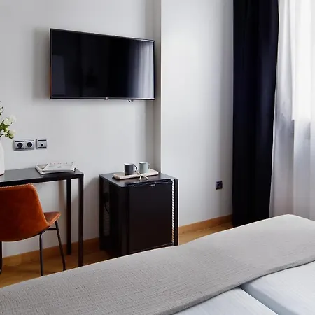 Otel Marques, Blue 3*